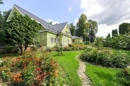 Загорянский, Чапаева