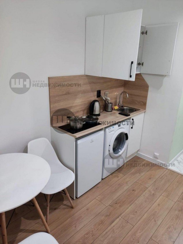 Продажа комнаты Дегтярный, 6 литер Б