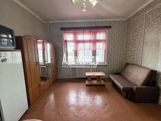 Продажа комнаты Седова, 80