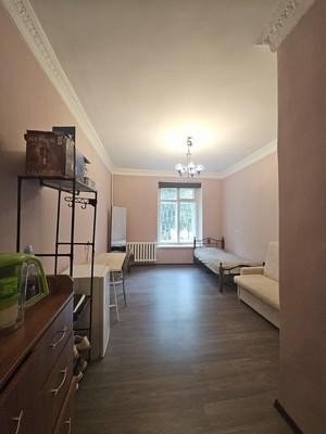 Продажа комнаты Маринеско, 8