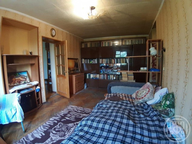 Продажа комнаты Саперное, Красноармейская, 13