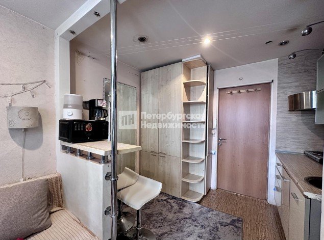 Продажа комнаты Большевиков, 40