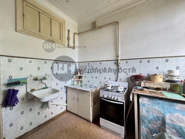 Продажа комнаты Новолитовская, 5