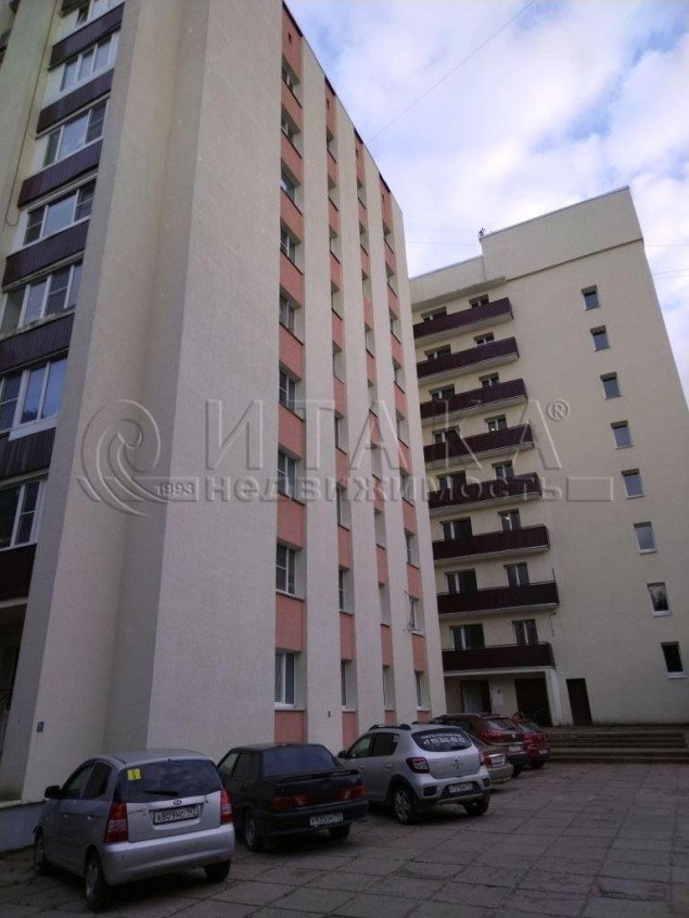 Продажа комнаты Сосновый Бор, Космонавтов, 24