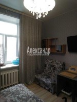 Ломоносов, Красного Флота, 5