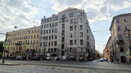 Свечной, 27 литер А