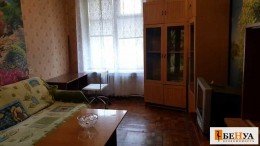Победы, 9