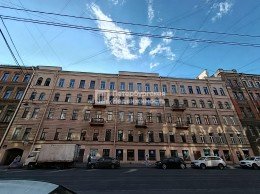 Петро-Славянка, Марата, 33