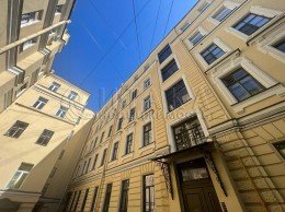 Реки Мойки, 40